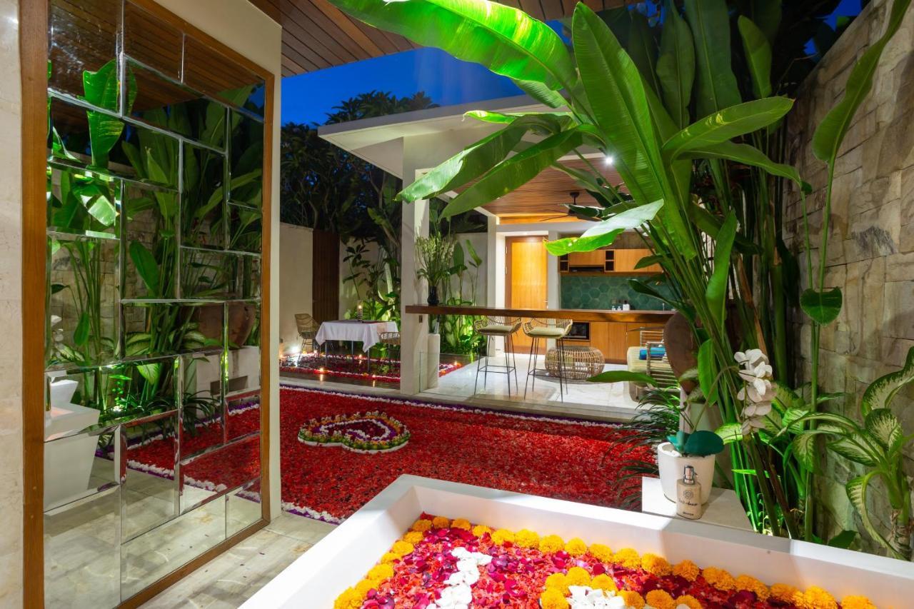 Bali Vilaasee Seminyak Exterior foto